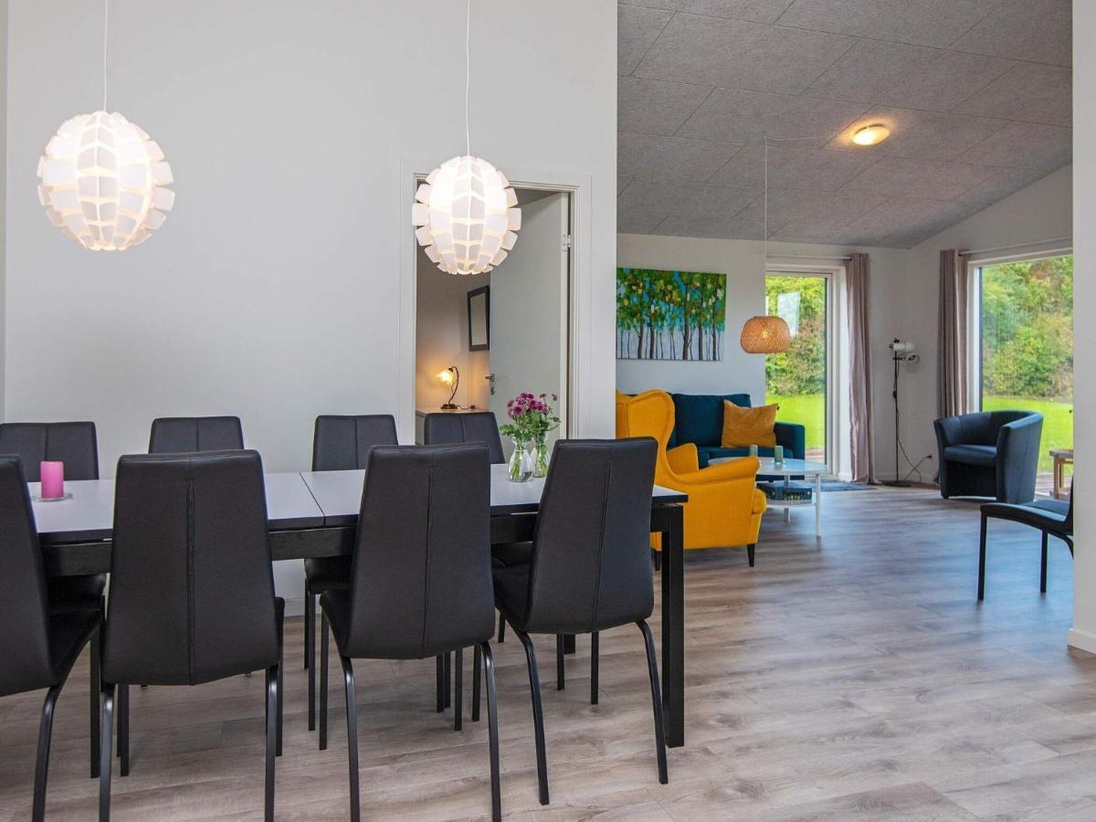 8 Person Holiday Home In Ansager Exterior foto